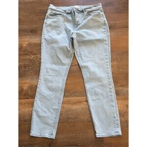 Loft Outlet light blue denim skinny ankle jeans.  Sz 8